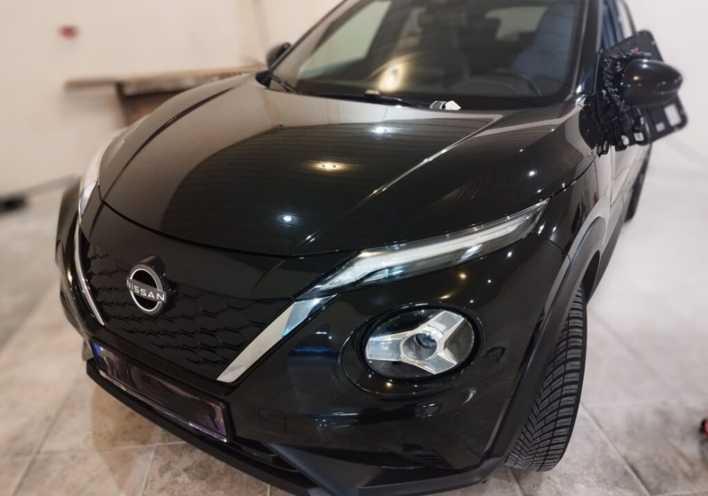 Nissan na usuwaniu wgnieceń